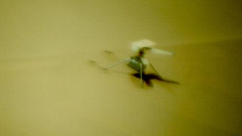 کاوشگر ناسا از هلی کوپتر مریخی عکس گرفت