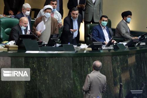 رفتار هزینه ساز نمایندگان، مشابه فرصت سوزی دوره احمدی نژاد است