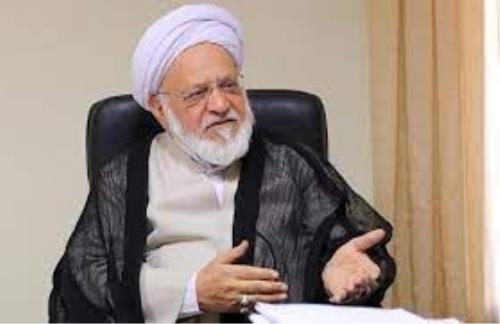 صالح آبادی بر بانکداری اسلامی تسلط دارد