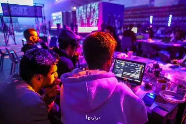 ۳۰۰ طرح فناورانه دانش آموزی آماده درخشش در منطقه نوآوری ایران