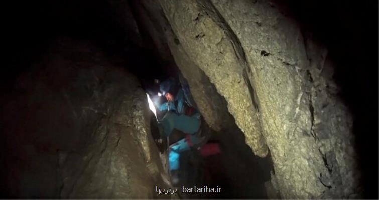 تلاش ده ها امدادگر برای نجات غارنوردان محبوس در كوه های لهستان